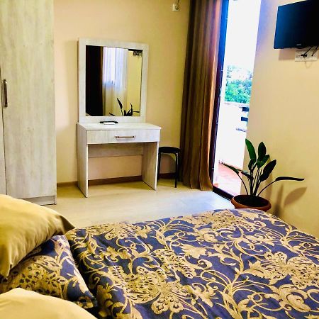 姆兹瓦内康茨基 Holiday House Green Cape Batumi酒店 外观 照片
