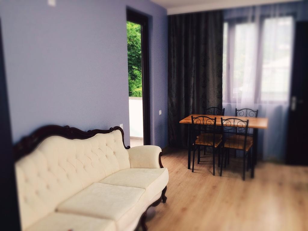 姆兹瓦内康茨基 Holiday House Green Cape Batumi酒店 外观 照片